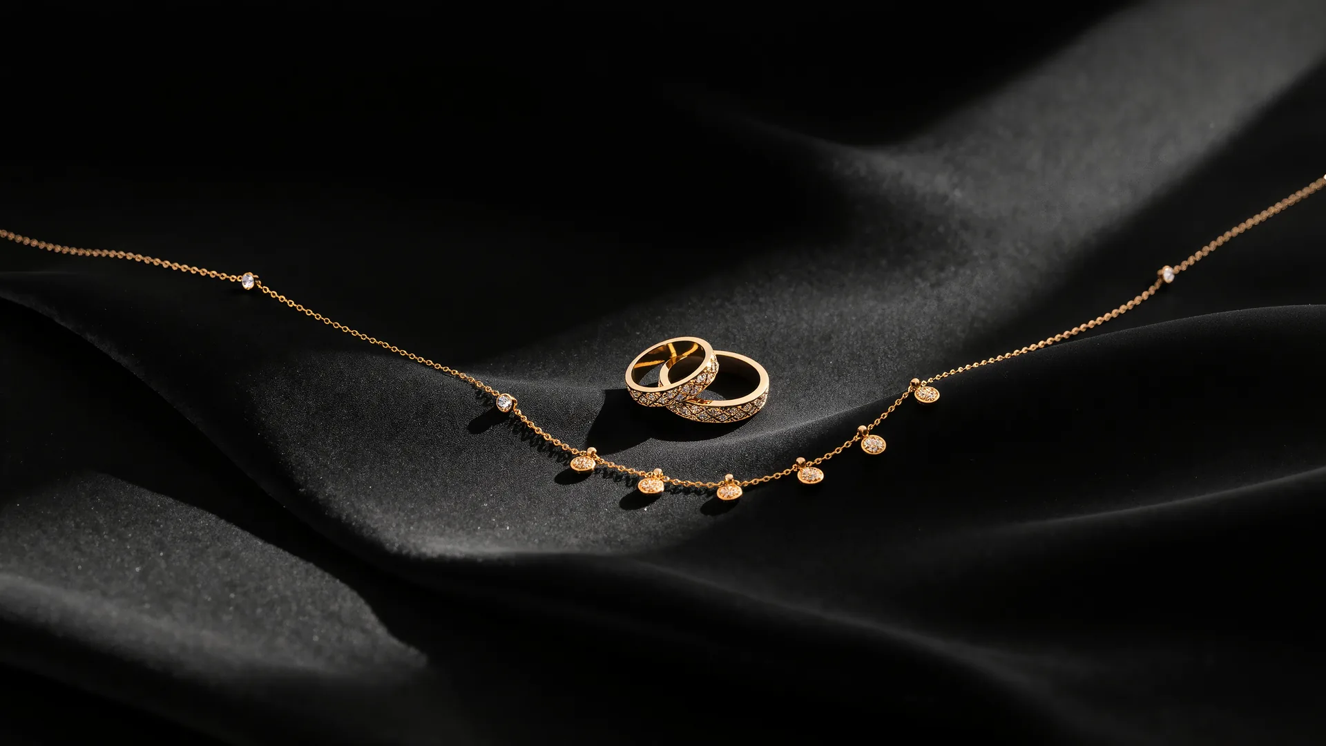 Compra de joyas en Marbella con tasación profesional
